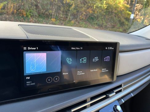 Used 2025 Hyundai Santa Fe SEL image 20