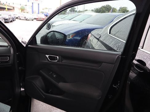 Used 2022 Honda Civic LX image 16