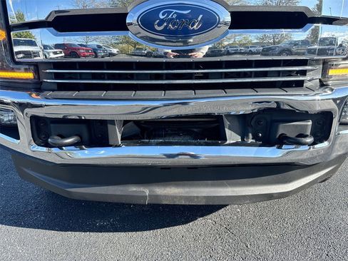 Used 2019 Ford F250 Lariat w/ Lariat Ultimate Package image 29