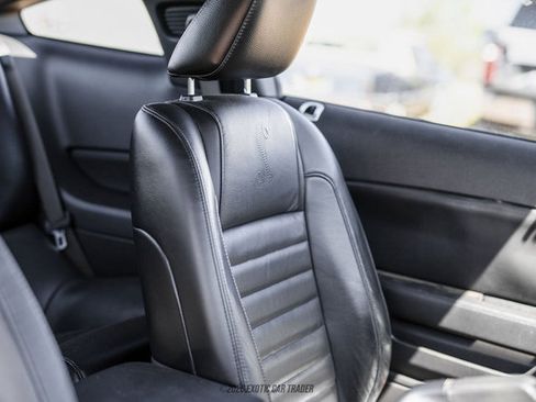 Used 2007 Ford Mustang Shelby GT500 RWD image 44