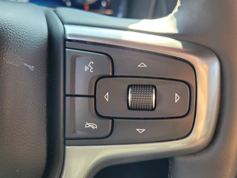 Used 2024 Chevrolet Tahoe Z71 w/ Z71 Off-Road Package image 28