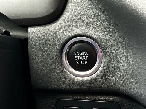 Used 2023 Toyota Tundra Platinum w/ Advanced Package image 22