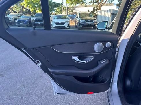 Used 2020 Mercedes-Benz C 300 Sedan image 31