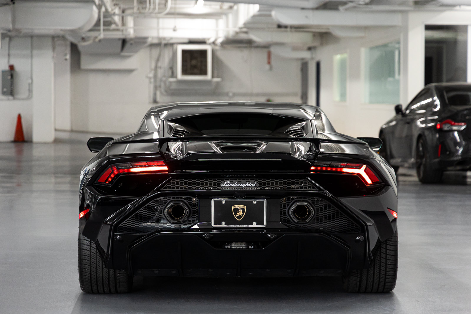 Used 2023 Lamborghini Huracan Tecnica RWD image 7
