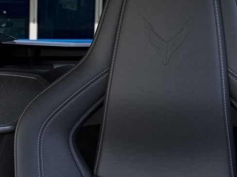 New 2025 Chevrolet Corvette E-Ray image 21