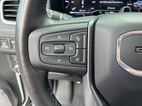 Used 2024 GMC Yukon XL Denali Ultimate AWD/4WD image 18