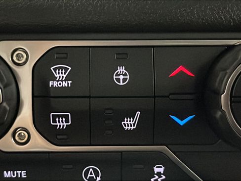 New 2026 Jeep Gladiator Sport AWD/4WD image 28