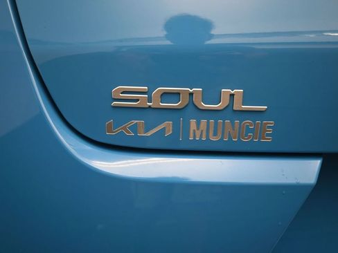 Certified 2025 Kia Soul EX FWD image 10