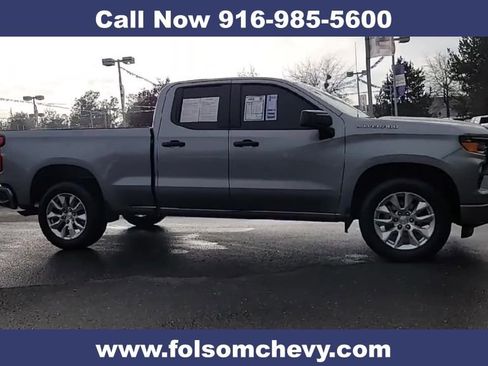 Used 2024 Chevrolet Silverado 1500 Custom image 11