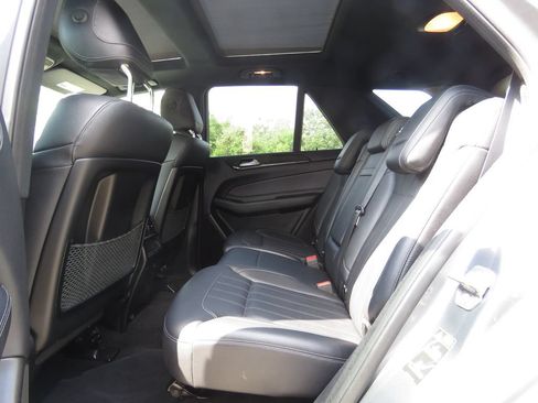 Used 2018 Mercedes-Benz GLE 350 4MATIC image 20