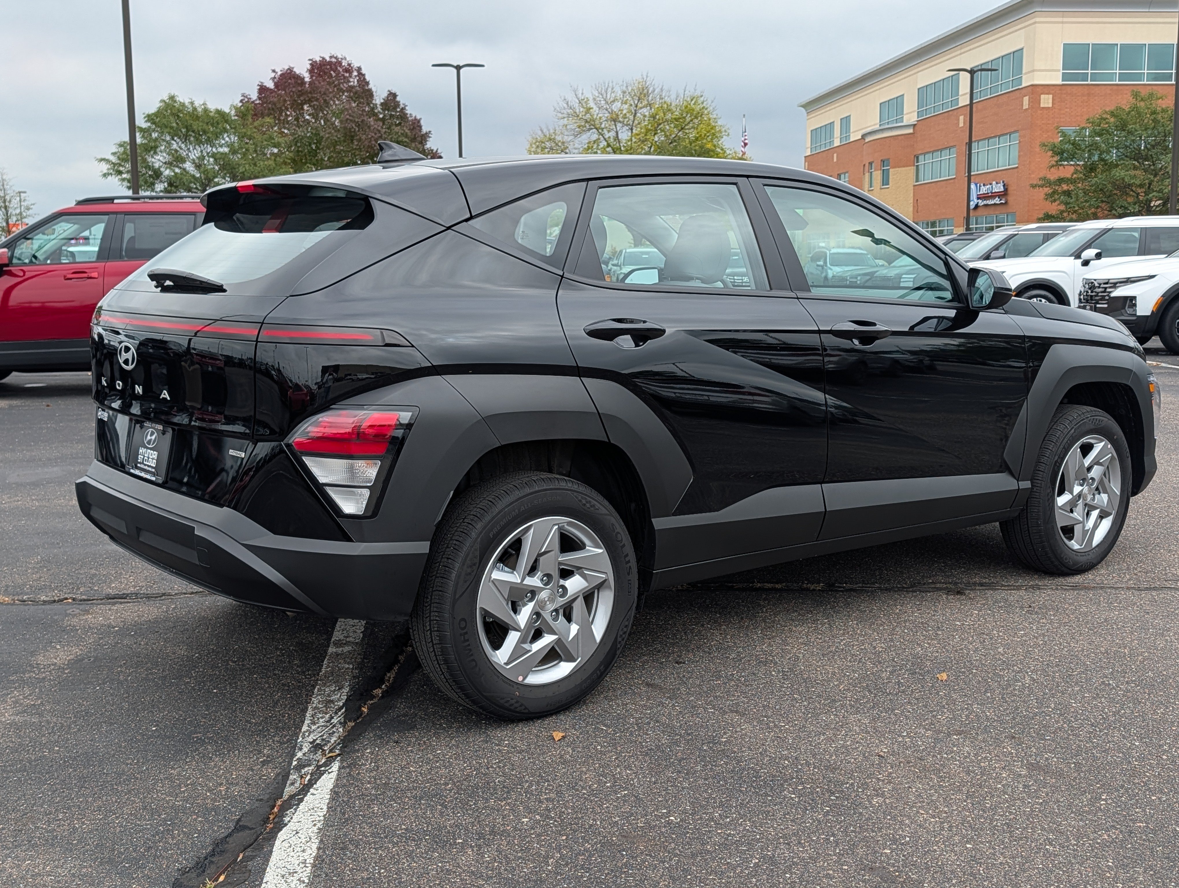 Used 2026 Hyundai Kona SE AWD/4WD image 5
