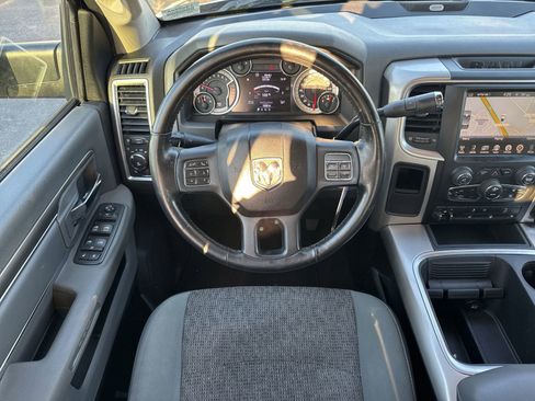 Used 2016 RAM 2500 Big Horn w/ Black Appearance Group image 28