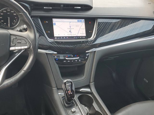 Certified 2023 Cadillac XT6 Premium Luxury w/ LPO, Floor Liner Package AWD/4WD image 31