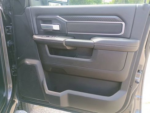 Certified 2026 RAM 2500 Big Horn AWD/4WD image 13