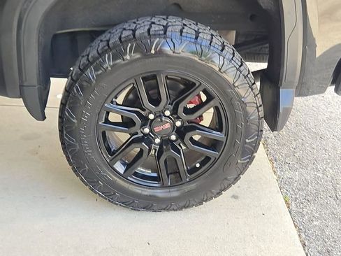 Used 2021 GMC Sierra 1500 Elevation w/ X31 Off-Road Package image 31