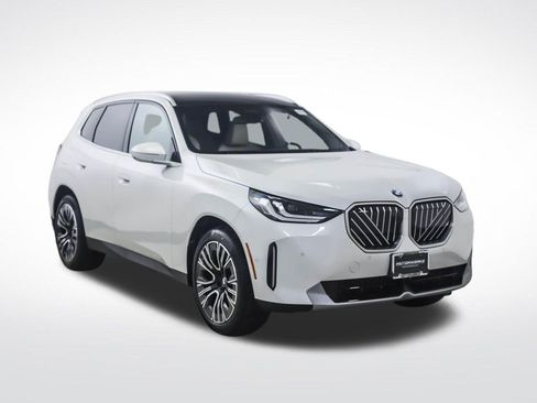 New 2026 BMW X3 xDrive30 w/ Premium Package AWD/4WD image 7