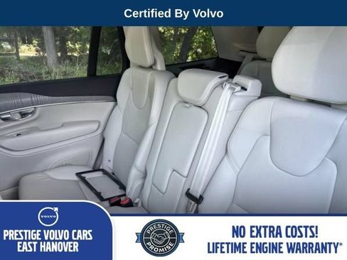 Used 2025 Volvo XC90 B5 Plus AWD/4WD image 6