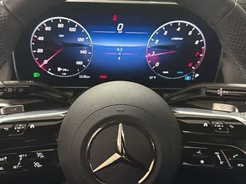 Certified 2026 Mercedes-Benz GLC 300 4MATIC image 19