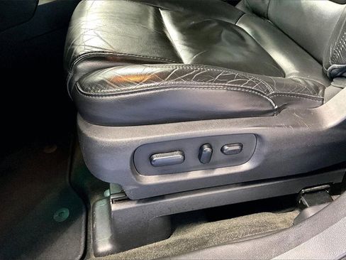 Used 2014 Ford Explorer XLT w/ Equipment Group 202A image 39