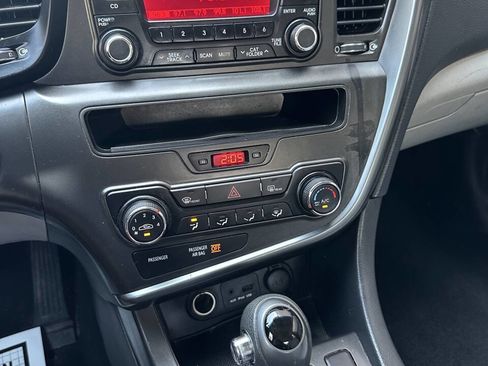 Used 2013 Kia Optima LX image 13