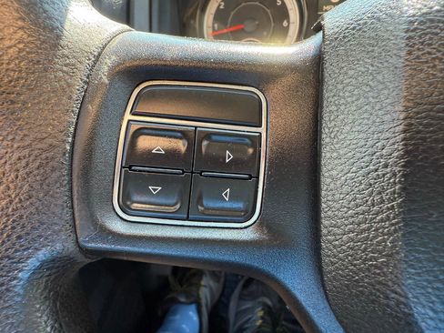 Used 2017 RAM 2500 Tradesman w/ Power & Remote Entry Group RWD image 25