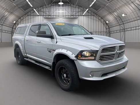 Used 2014 RAM 1500 Sport w/ Trailer Tow Group image 7