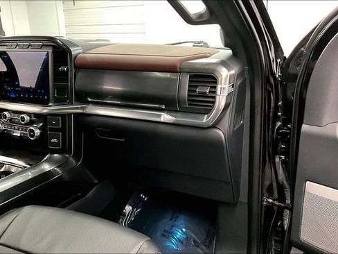 Used 2023 Ford F150 Lariat AWD/4WD image 19