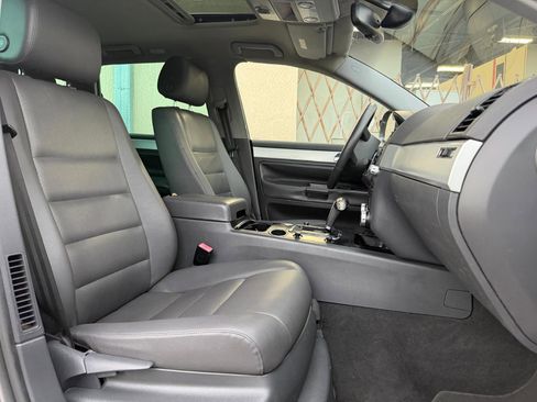 Used 2008 Volkswagen Touareg V6 image 21