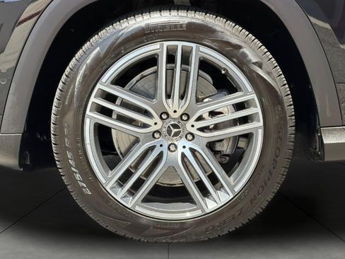 Used 2026 Mercedes-Benz GLS 450 4MATIC image 27