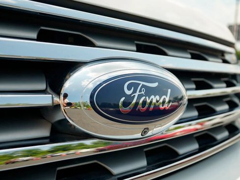 Used 2021 Ford Expedition Max Limited AWD/4WD image 10