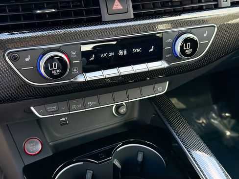 Used 2023 Audi S5 Premium image 33