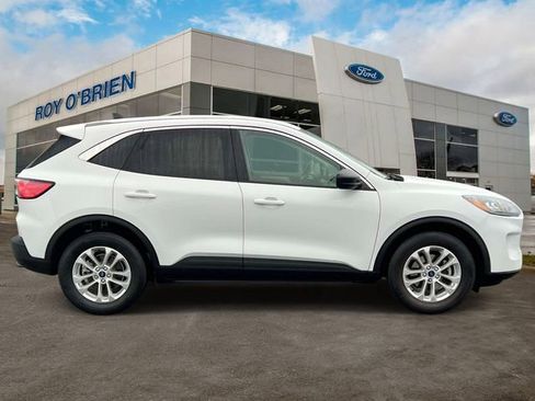 Certified 2022 Ford Escape SE w/ Convenience Package image 5