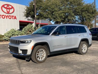Used 2023 Jeep Grand Cherokee L Laredo
