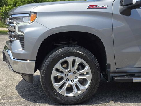 Certified 2024 Chevrolet Silverado 1500 LTZ w/ LTZ Premium Package AWD/4WD image 8