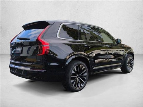New 2026 Volvo XC90 T8 Plus w/ Protection Package AWD/4WD image 2