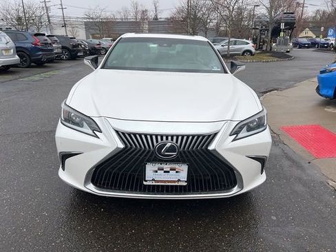 Used 2020 Lexus ES 350 350 w/ Premium Package image 2
