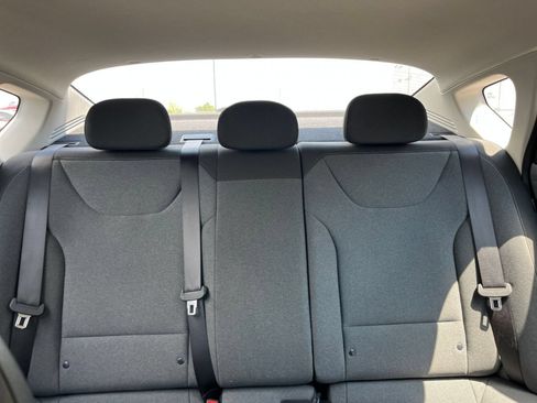 Used 2025 Kia K4 FWD image 38