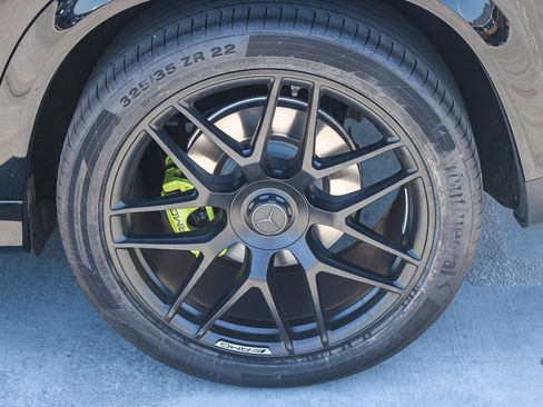 Used 2024 Mercedes-Benz GLE 53 AMG 4MATIC Coupe image 10