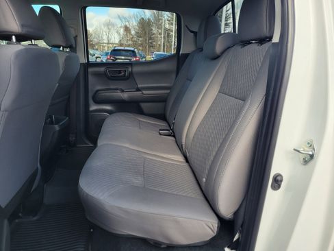 Used 2023 Toyota Tacoma SR image 31