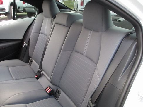 Used 2025 Toyota Corolla SE image 13