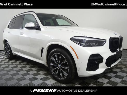 Certified 2023 BMW X5 xDrive40i w/ M Sport Package image 1