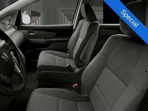 Used 2014 Honda Odyssey LX image 18