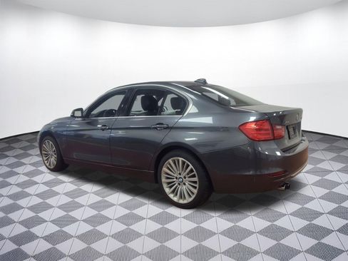 Used 2013 BMW 328i xDrive Sedan image 3