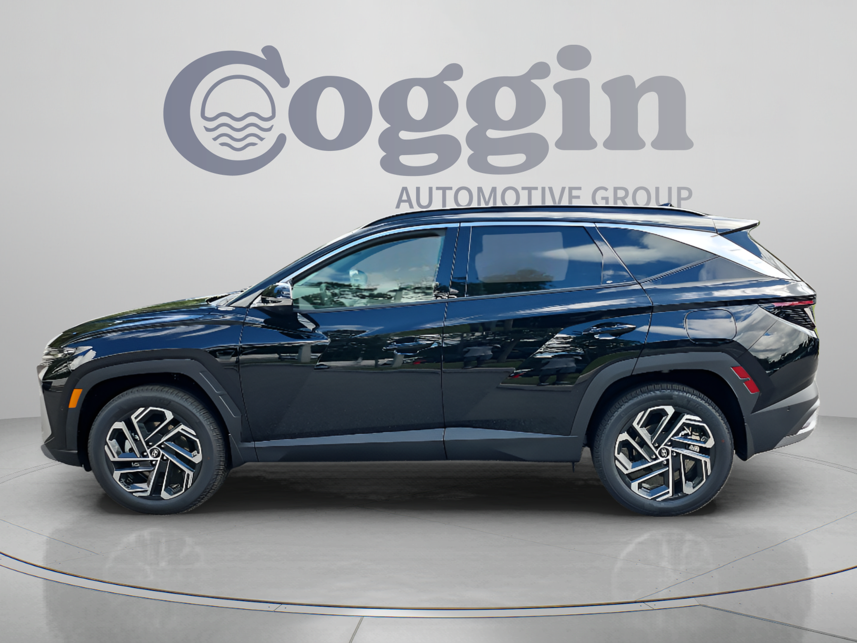 New 2026 Hyundai Tucson Limited AWD/4WD image 2