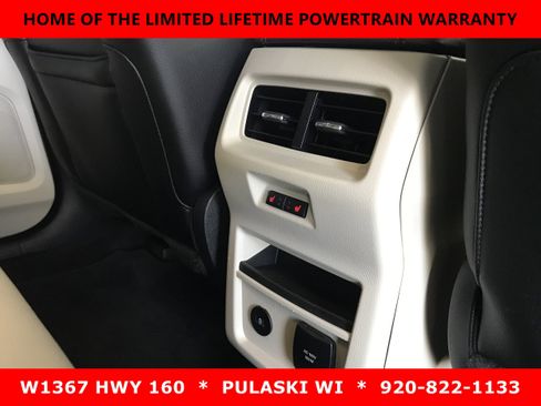 Used 2024 Ford Edge Titanium w/ Equipment Group 301A AWD/4WD image 8