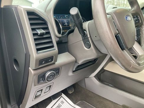 Used 2019 Ford Expedition XLT w/ Equipment Group 202A image 17