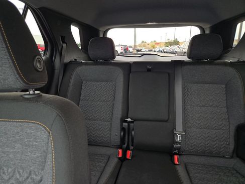 Used 2024 Chevrolet Equinox LT w/ LPO, Floor Liner Package AWD/4WD image 9