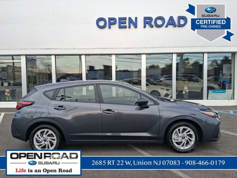 Certified 2025 Subaru Impreza 2.0i image 4