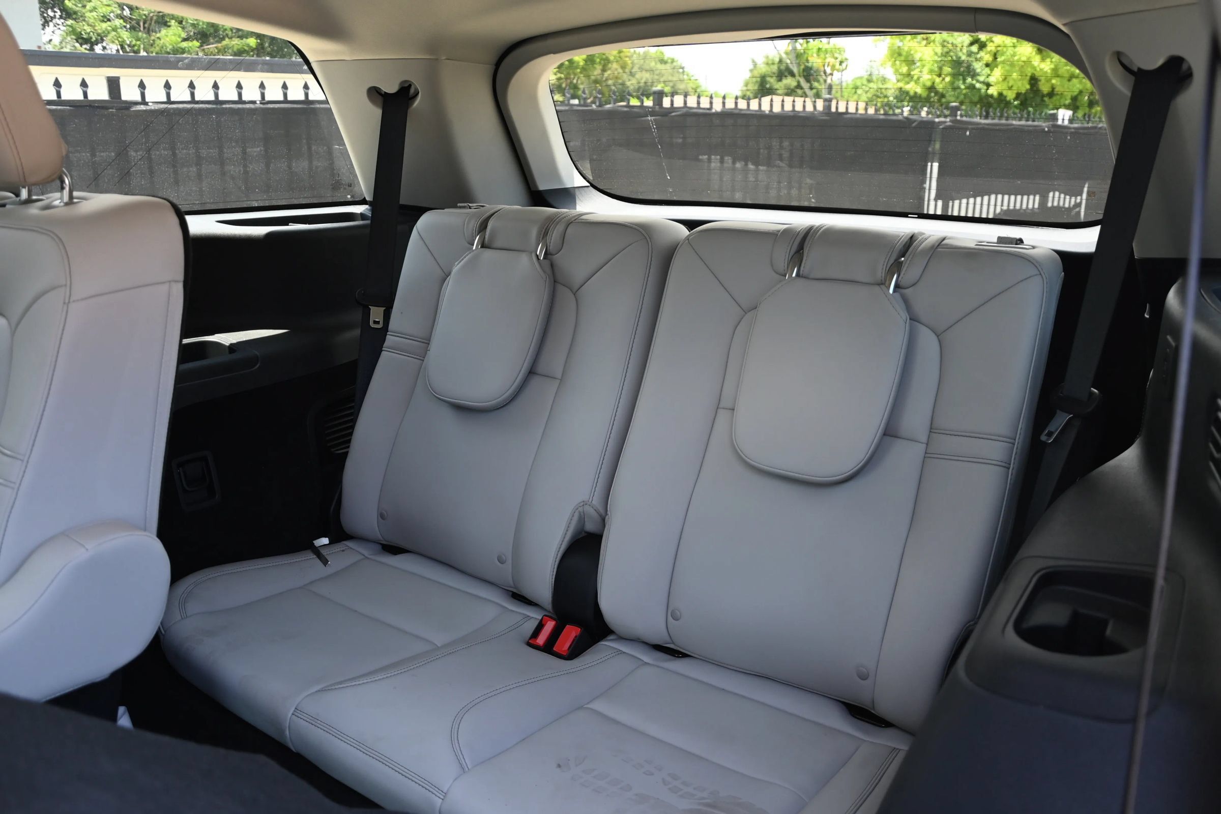 Used 2025 Lincoln Aviator 2WD image 19