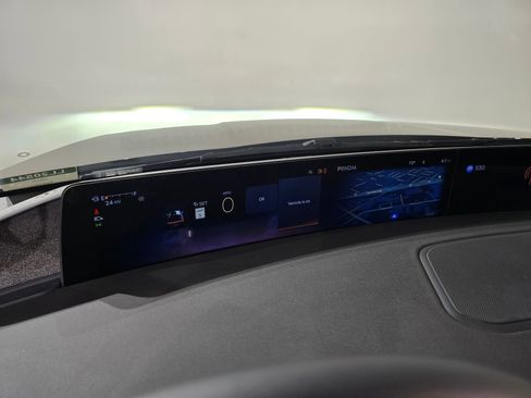 New 2025 Lincoln Navigator L Reserve AWD/4WD image 24